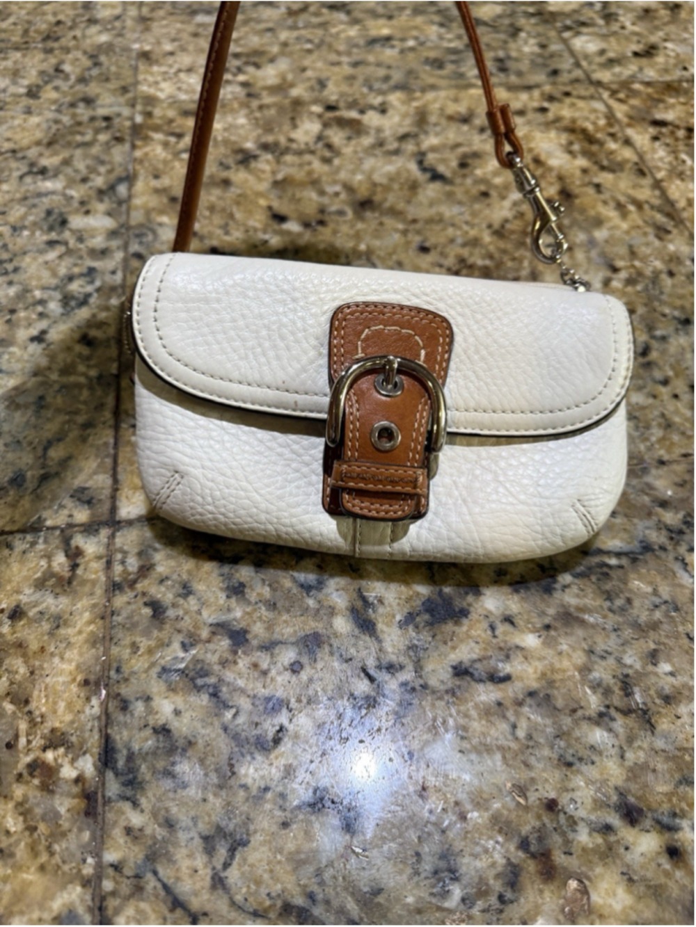 Vintage Coach Soho Mini Bag Leather - Picture 4 of 16
